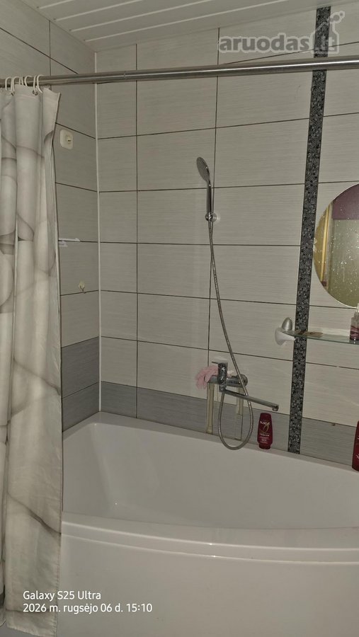 Renovuotas namas, kiemas. - nuotraukos Nr. 8