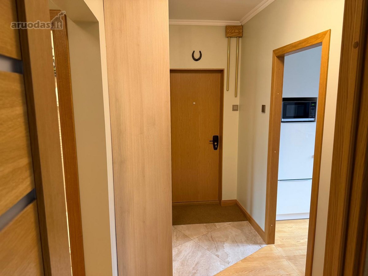 Išnuomojamas kokybiškai įrengtas, šviesus ir - nuotraukos Nr. 3