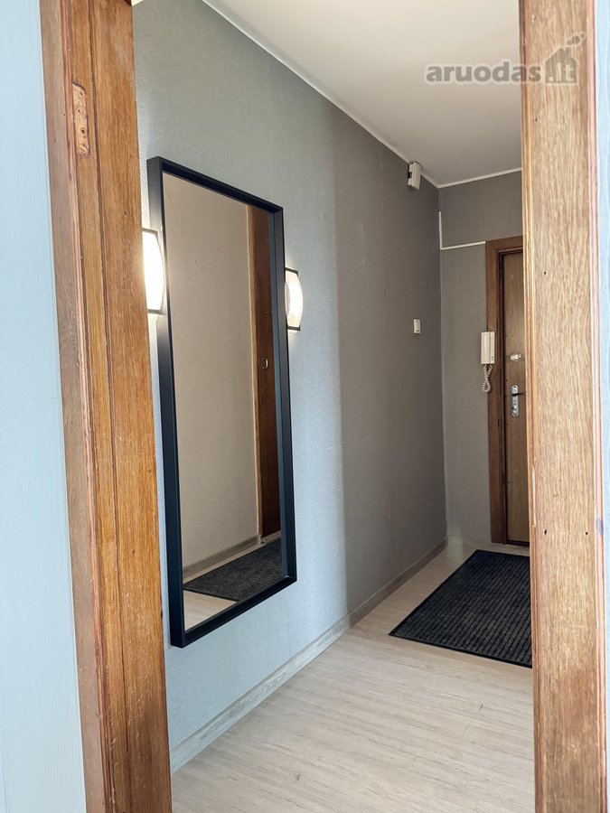Parduodamas erdvus, šviesus 3 kambarių butas - nuotraukos Nr. 8