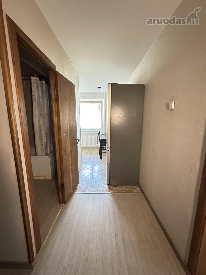 Parduodamas erdvus, šviesus 3 kambarių butas - nuotraukos Nr. 10