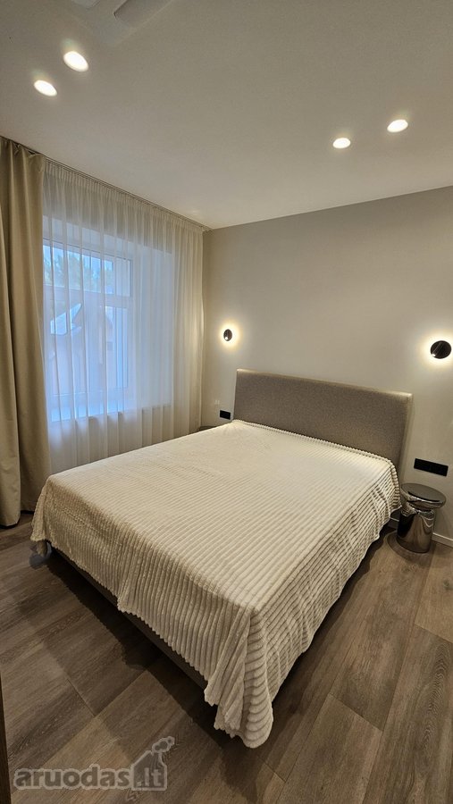 Išnuomojamas 2 kambarių naujai įrengtas butas - nuotraukos Nr. 6