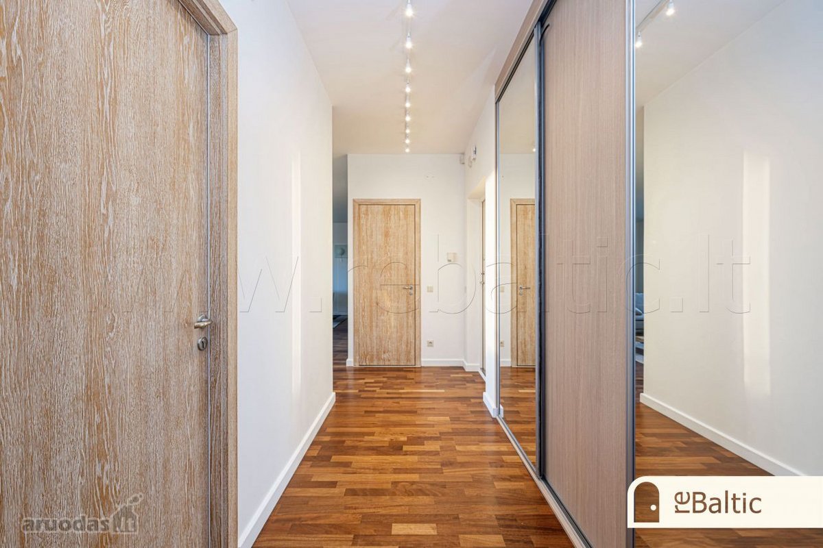 Išnuomojamas kokybiškai įrengtas 3 kambarių - nuotraukos Nr. 22