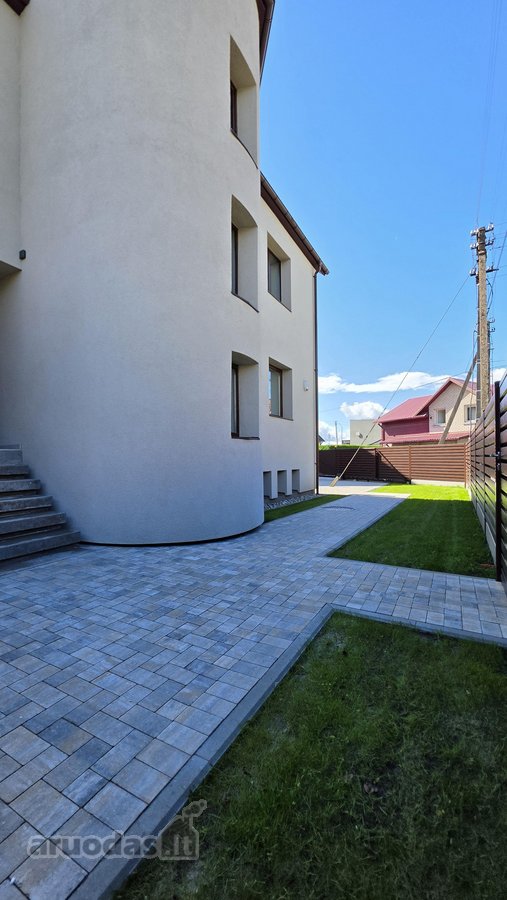 Namo Privalumai Bute – Du Lygiai, Mansarda Ir - nuotraukos Nr. 9