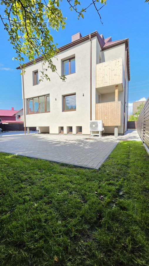 Namo Privalumai Bute – Du Lygiai, Mansarda Ir - nuotraukos Nr. 10