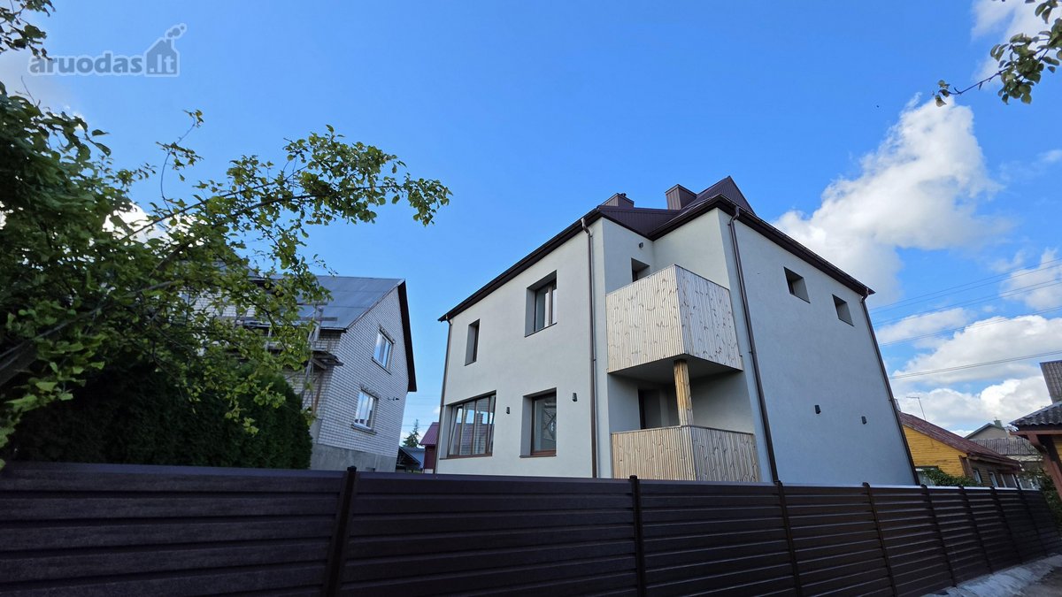 Namo Privalumai Bute – Du Lygiai, Mansarda Ir - nuotraukos Nr. 12