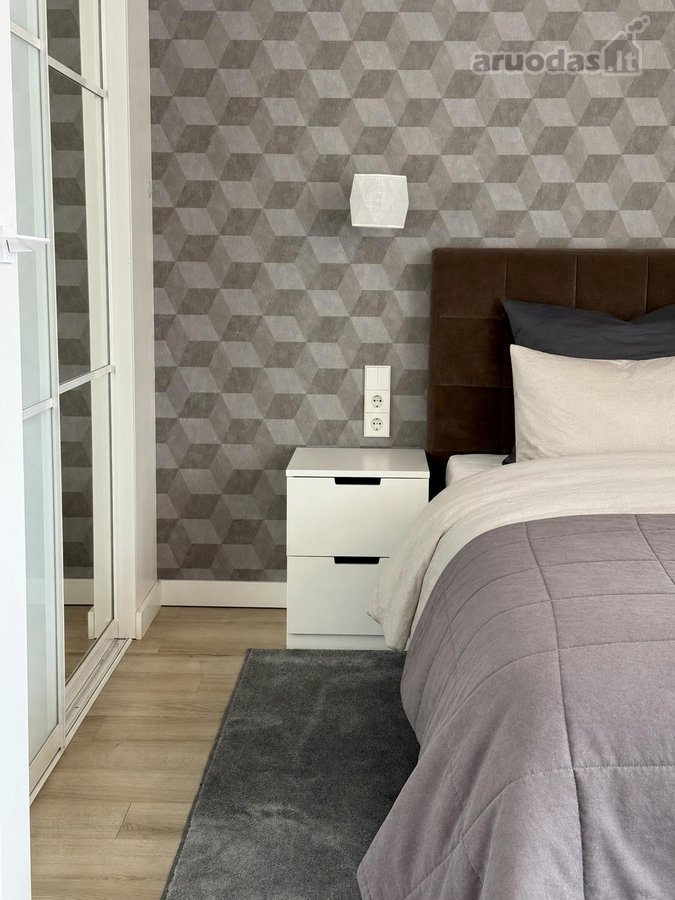 Nuomojamas Šviesus Ir Erdvus 5 Kambarių - nuotraukos Nr. 13