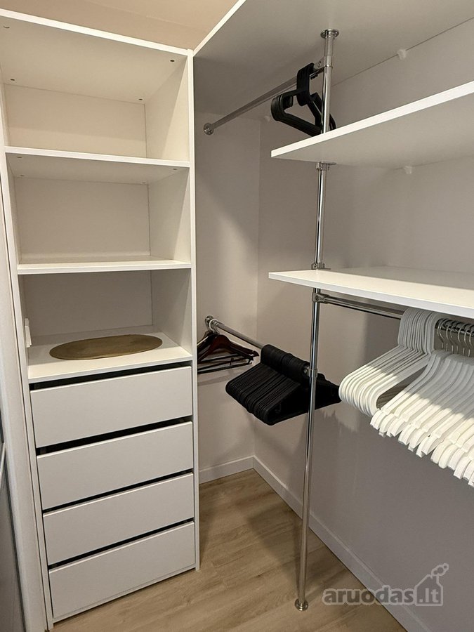 Nuomojamas Šviesus Ir Erdvus 5 Kambarių - nuotraukos Nr. 16