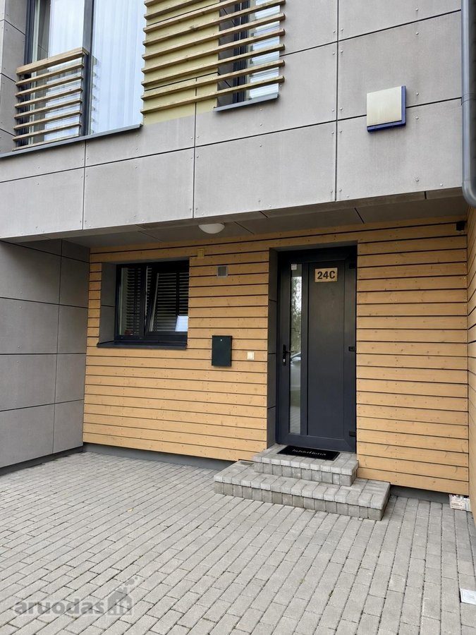 Nuomojamas Šviesus Ir Erdvus 5 Kambarių - nuotraukos Nr. 37