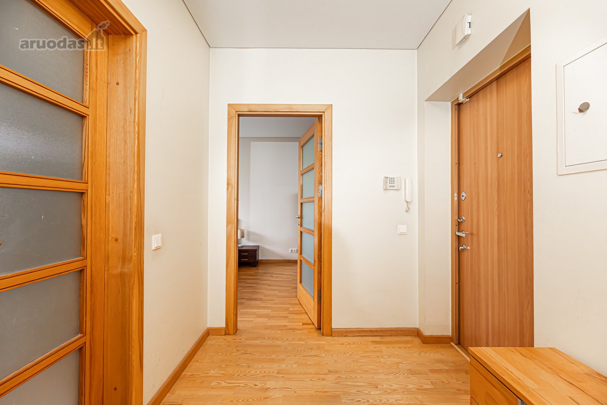 Parduodamas Erdvus Ir Šviesus 2 Kambarių - nuotraukos Nr. 24