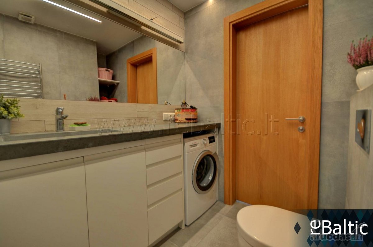 Išnuomojamas erdvus bei gerai įrengtas 3 - nuotraukos Nr. 13