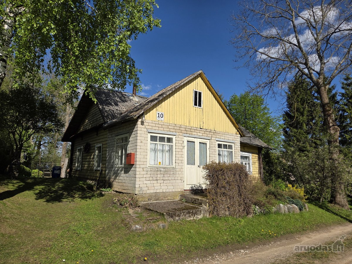 Parduodama Rąstinė Sodyba Su Ūkiniais - nuotraukos Nr. 2