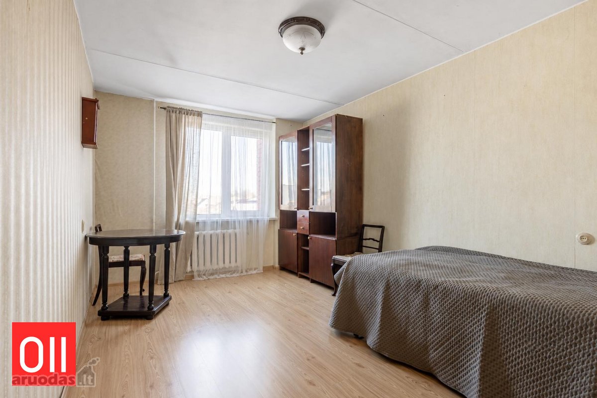 Erdvus 3 kambarių butas su itin dideliu rūsiu - nuotraukos Nr. 6