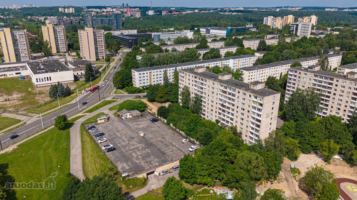 Parduodamas šviesus 1 kambario butas Žirmūnų - nuotraukos Nr. 27