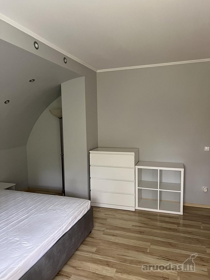 Išnuomojamas tvarkingas, jaukus ir erdvus 2 - nuotraukos Nr. 15
