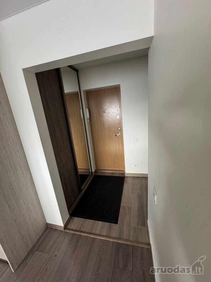 Kapitaliai suremontuotas 2 kambarių butas - nuotraukos Nr. 14
