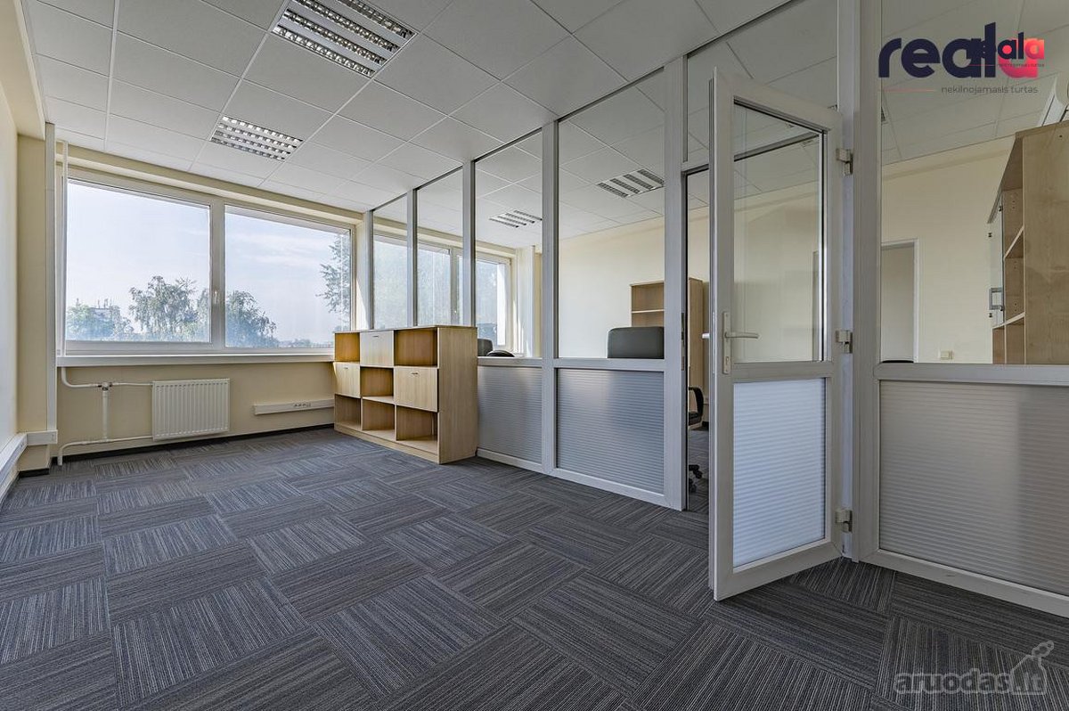 Naujai Suremontuotos 72,32 m² Patalpos - nuotraukos Nr. 4