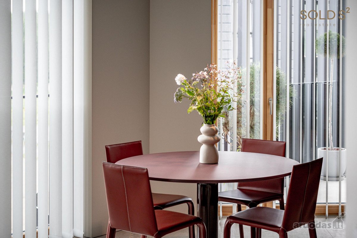 Parduodami šviesūs ir erdvūs apartamentai su - nuotraukos Nr. 8