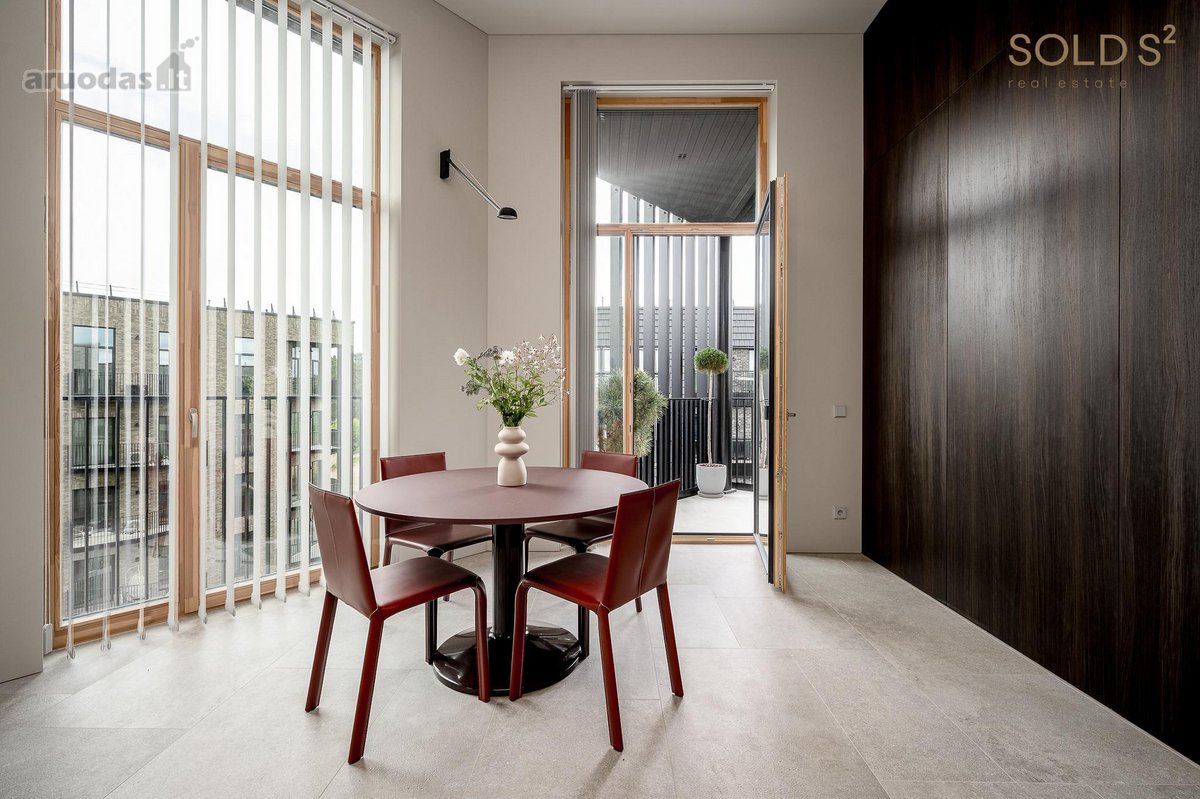 Parduodami šviesūs ir erdvūs apartamentai su - nuotraukos Nr. 11