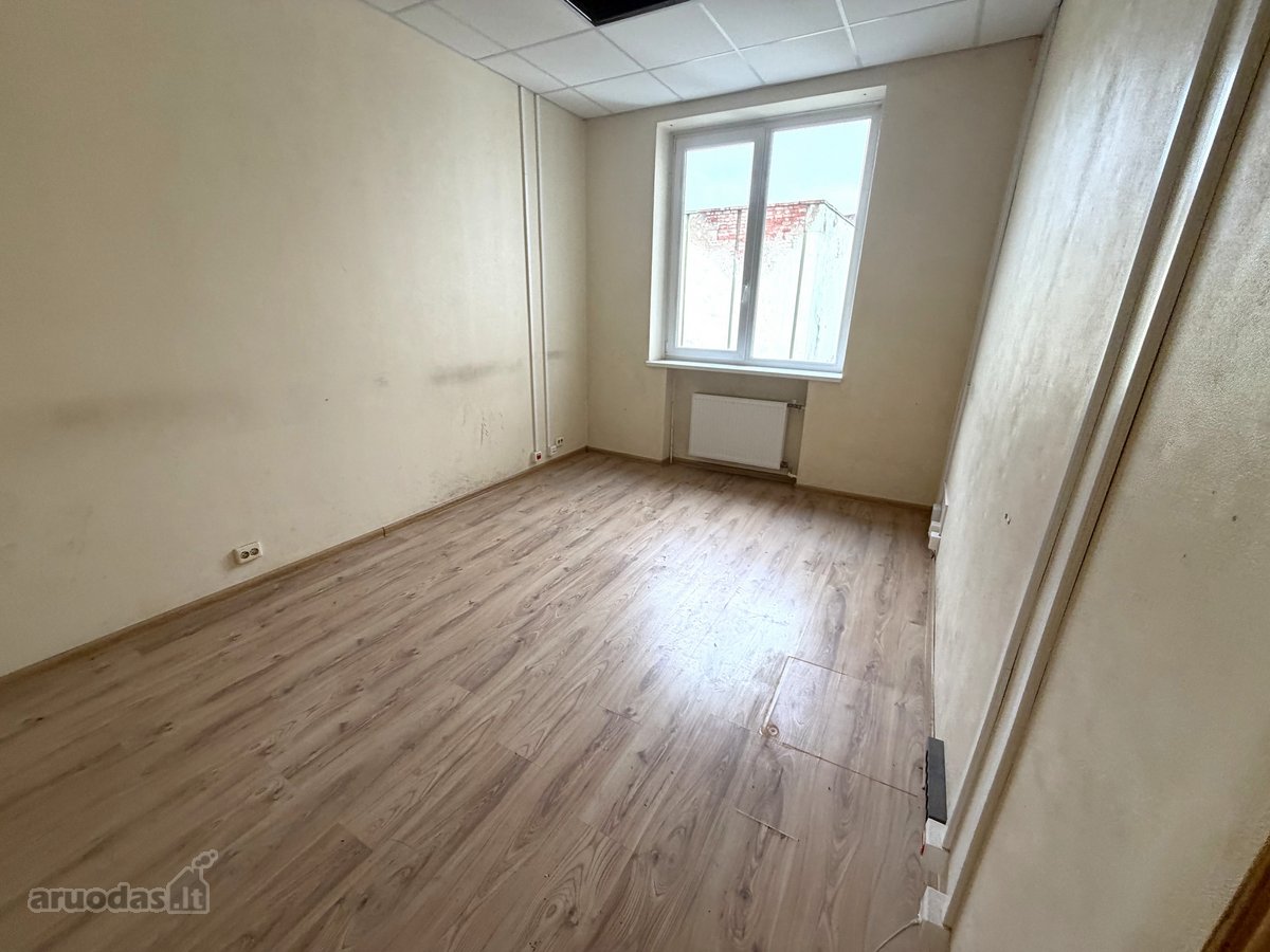 Administracinis pastatas su žemės sklypu - nuotraukos Nr. 20