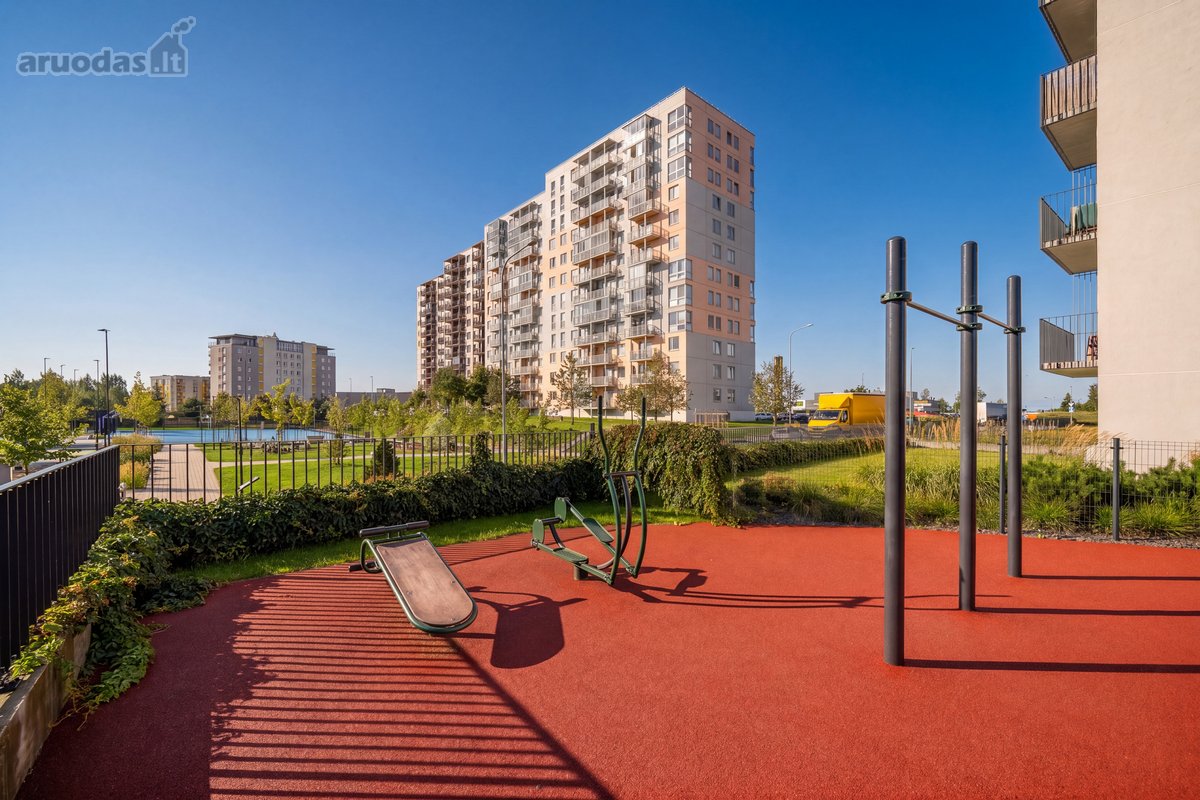 Parduodamas kokybiškai įrengtas 3 kambarių - nuotraukos Nr. 30