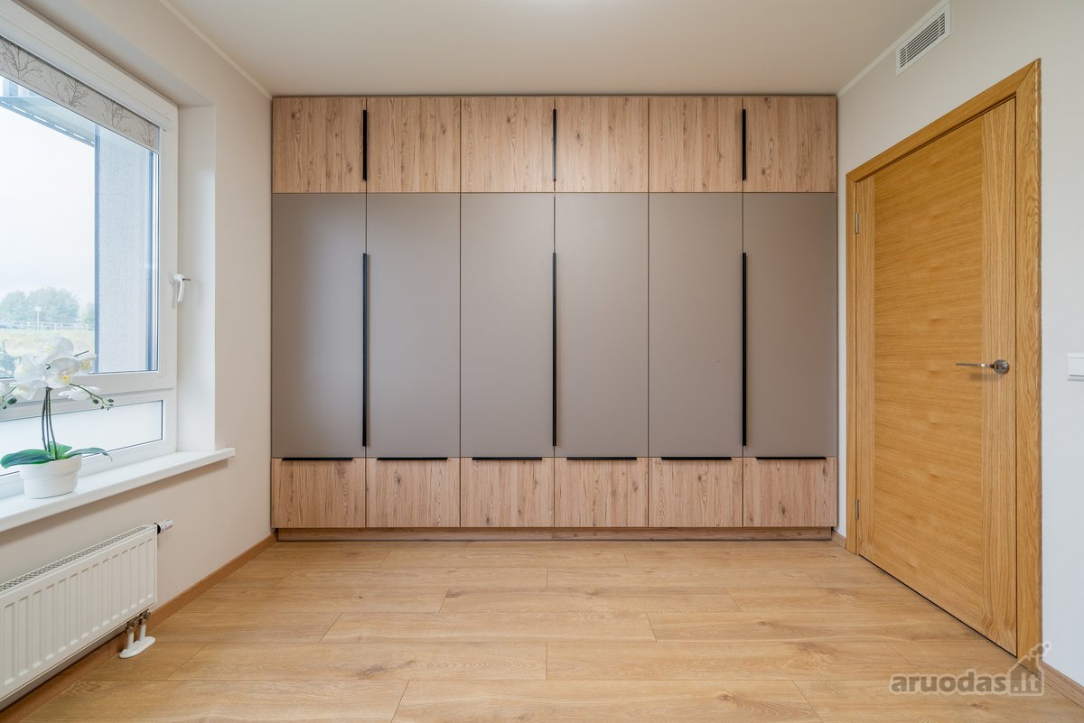 Parduodamas kokybiškai įrengtas 3 kambarių - nuotraukos Nr. 16