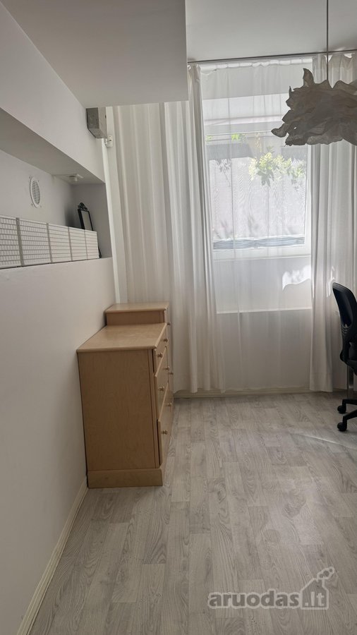 Išnuomojamas erdvus, jaukus ir pilnai - nuotraukos Nr. 4