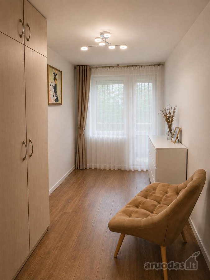Parduodamas erdvus 4 kambarių butas A. - nuotraukos Nr. 19