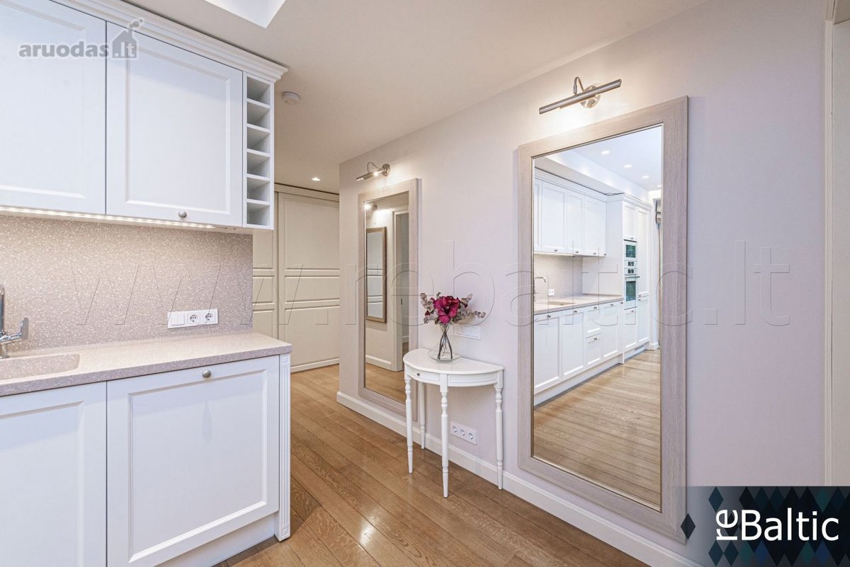 Stilingi trijų kambarių apartamentai su - nuotraukos Nr. 14