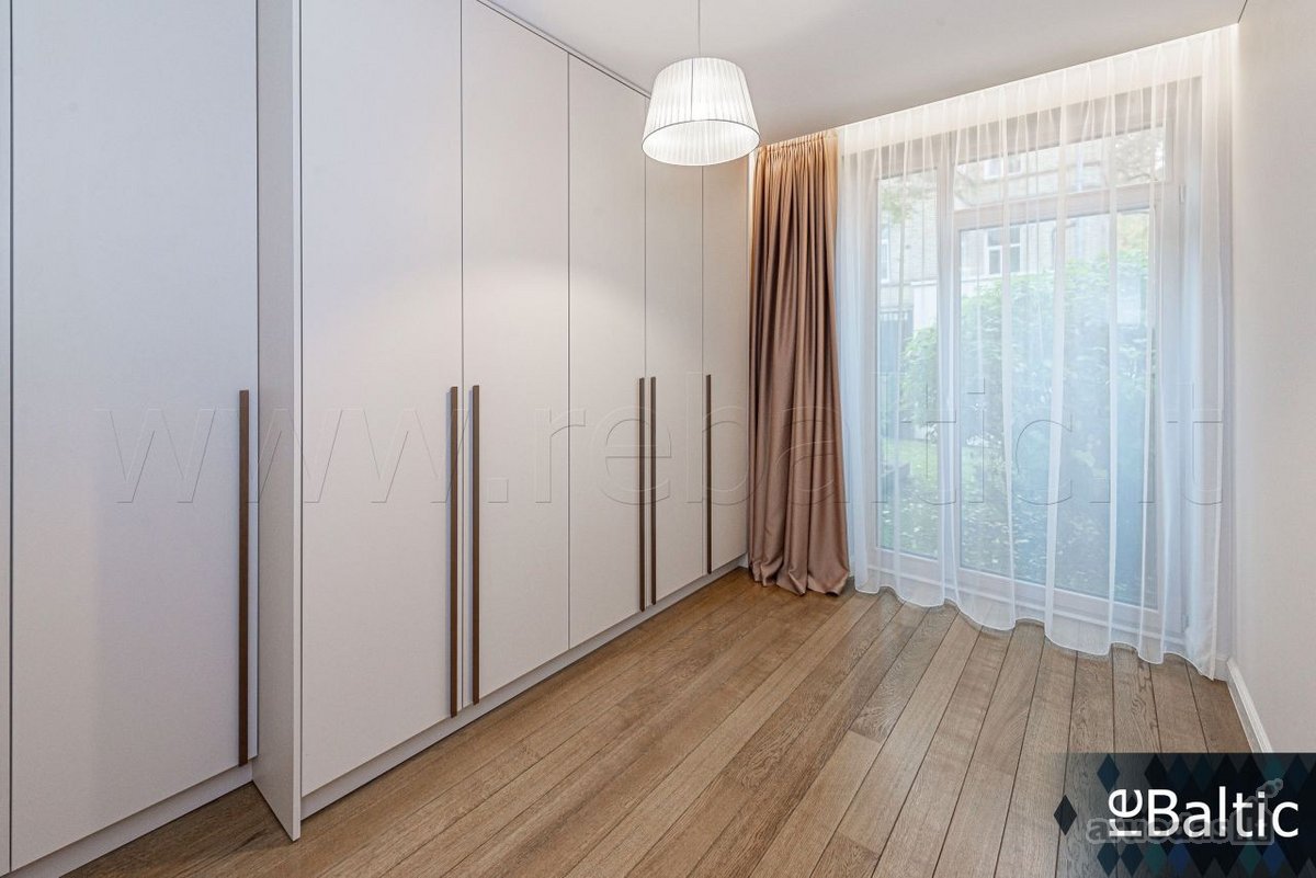 Stilingi trijų kambarių apartamentai su - nuotraukos Nr. 24