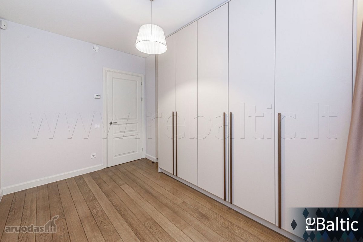 Stilingi trijų kambarių apartamentai su - nuotraukos Nr. 25