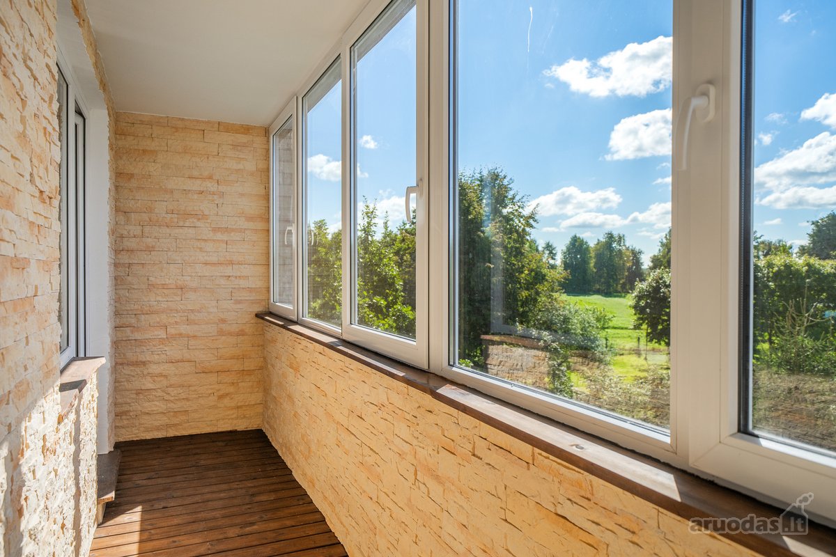 Parduodamas Erdvus 2 Kambarių Butas Žalumos - nuotraukos Nr. 2