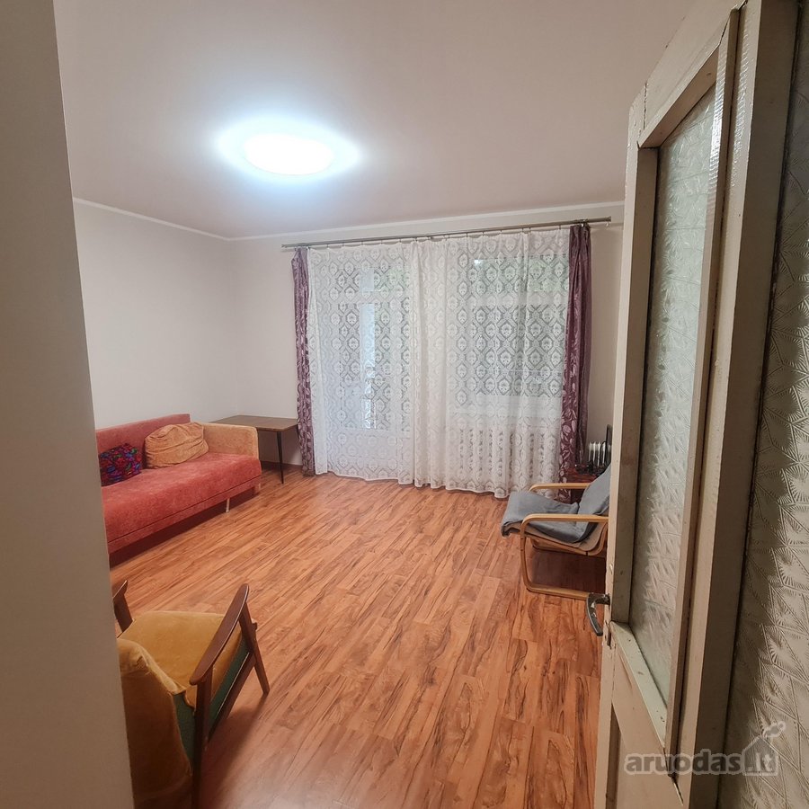 Parduodamas gero išplanavimo 3 kambarių butas - nuotraukos Nr. 5