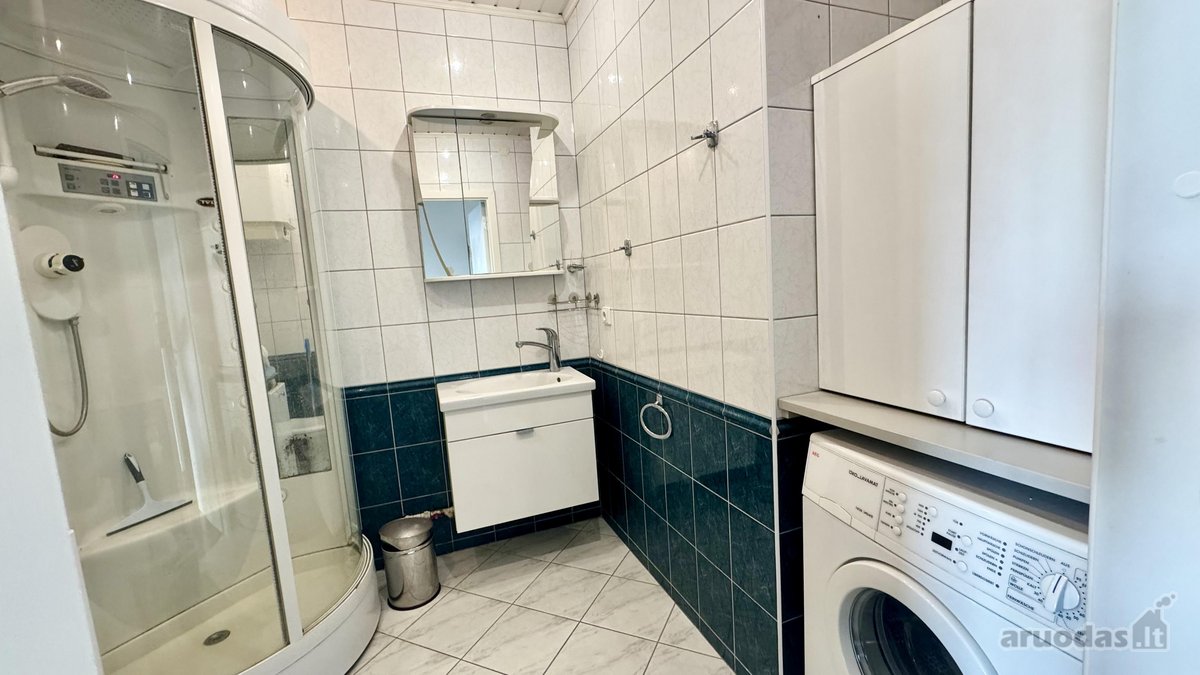 Išnuomojamas erdvus ir šviesus 3 kambarių - nuotraukos Nr. 13