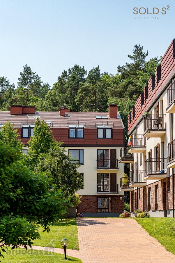 Gamtos apsuptame mažaaukštės statybos - nuotraukos Nr. 17