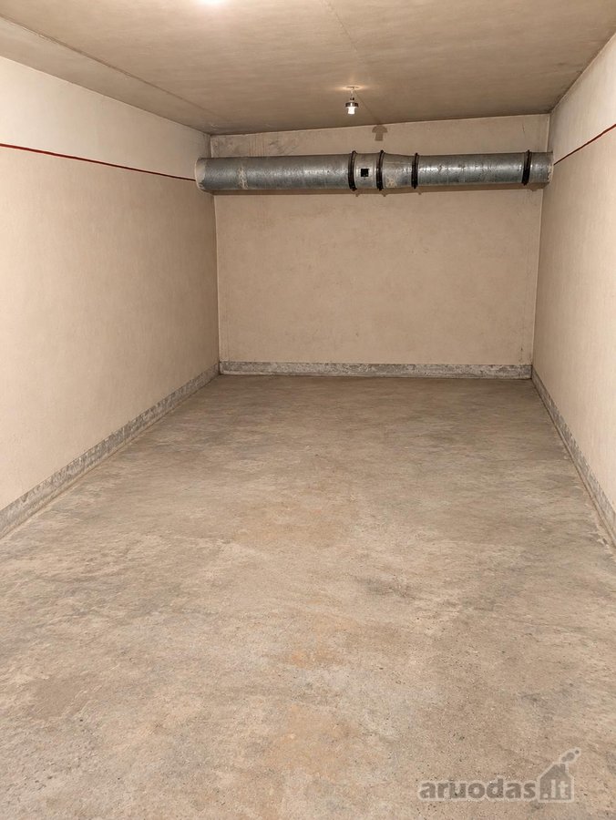 Parduodamas tvarkingas 21,47 m² garažas - nuotraukos Nr. 2