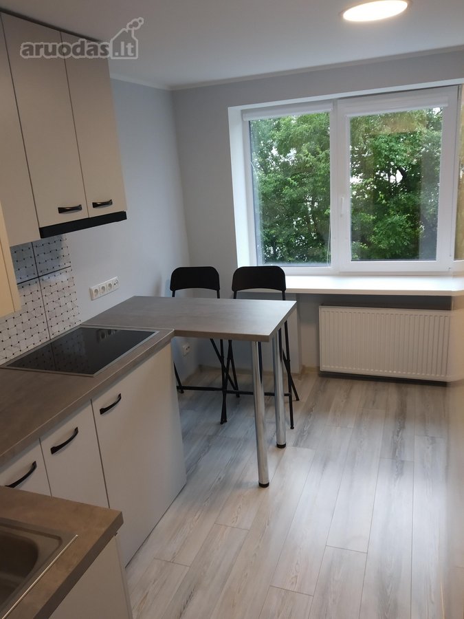 Labas, tik 2 atrankos kriterijai:  - nuotraukos Nr. 13