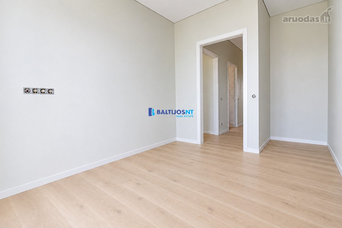 Sublokuotas namas, pilnos apdailos 100 % - nuotraukos Nr. 13
