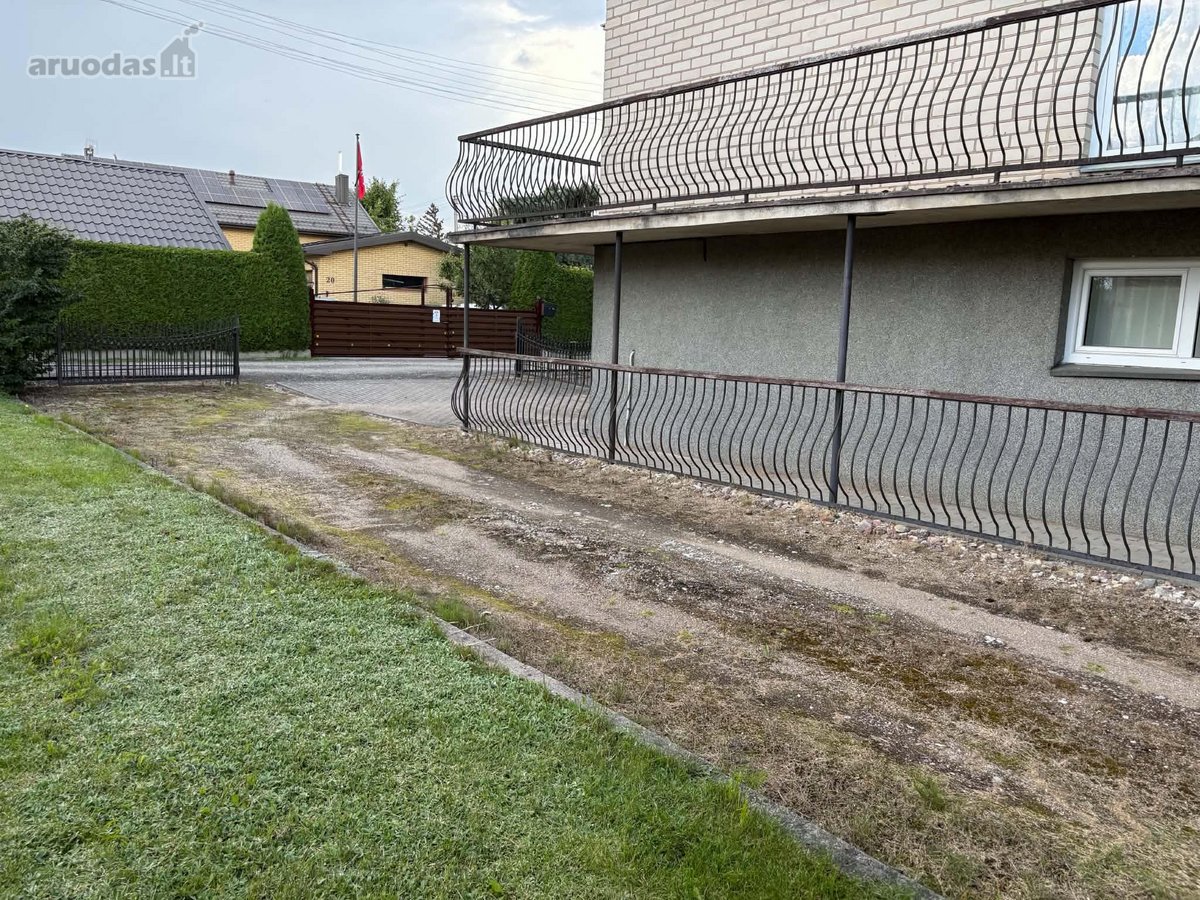 Parduodamas erdvus 253,58 m² gyvenamasis - nuotraukos Nr. 5