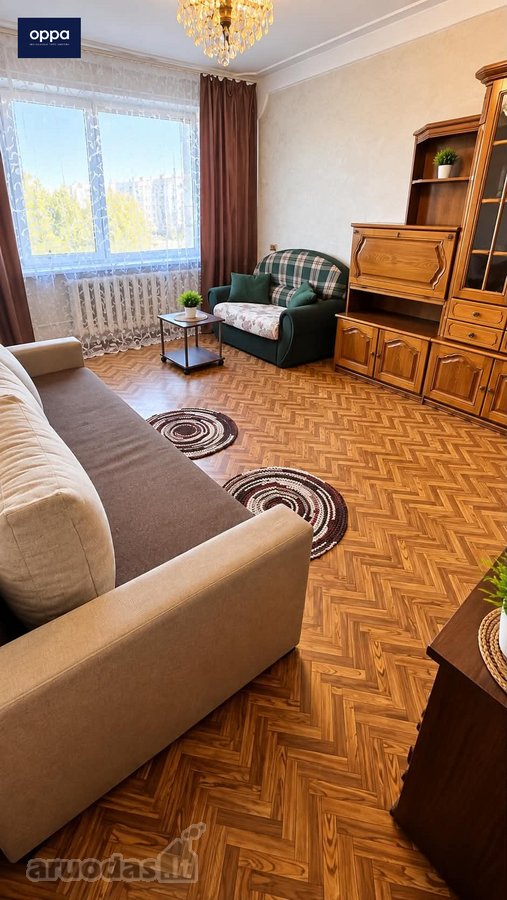 Išnuomojamas tvarkingas, izoliuotas kambarys - nuotraukos Nr. 4