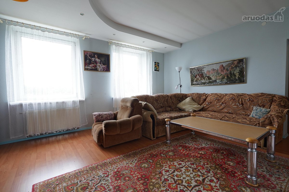 Rimšės miestielio centre prie ežero - nuotraukos Nr. 12