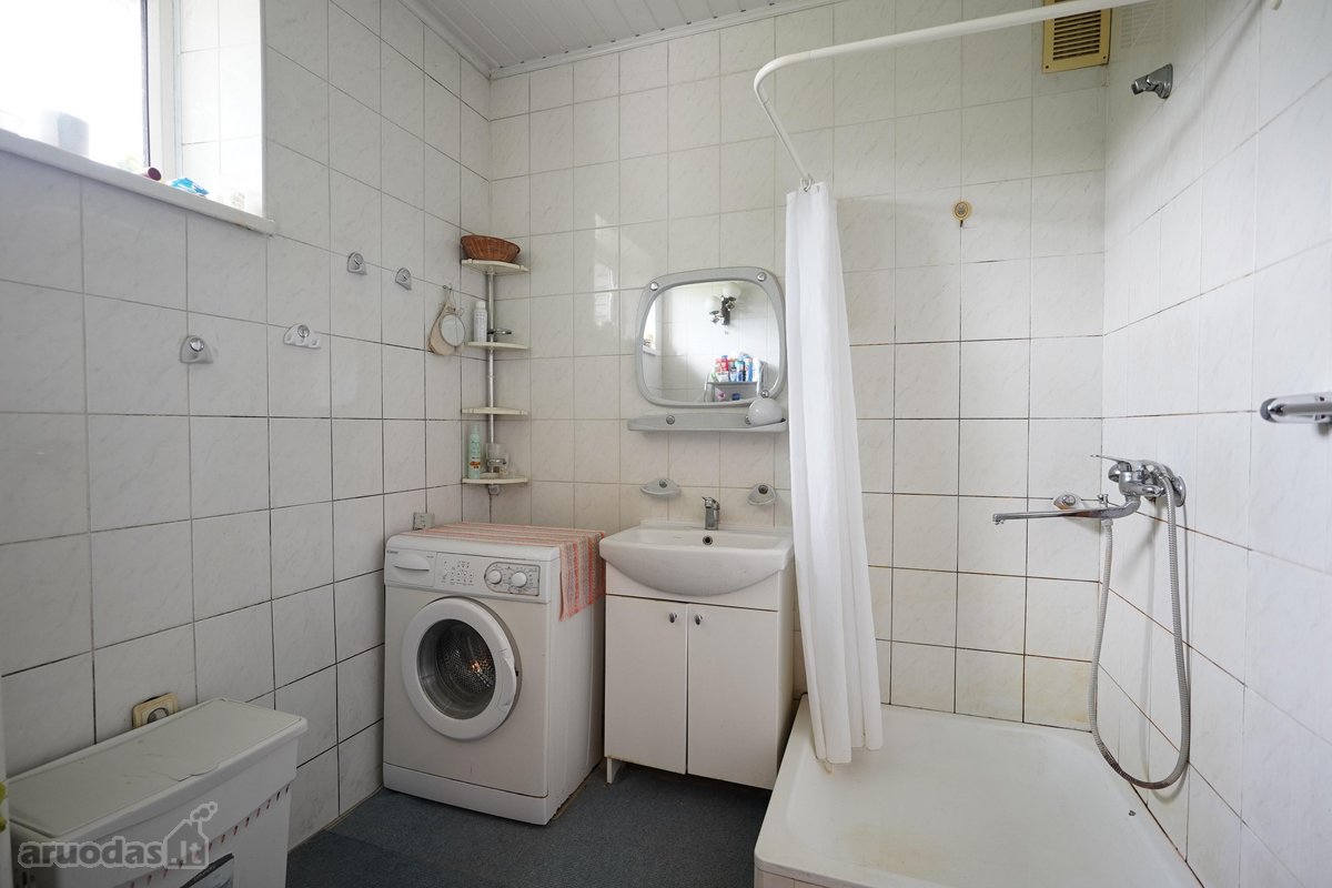 Rimšės miestielio centre prie ežero - nuotraukos Nr. 19