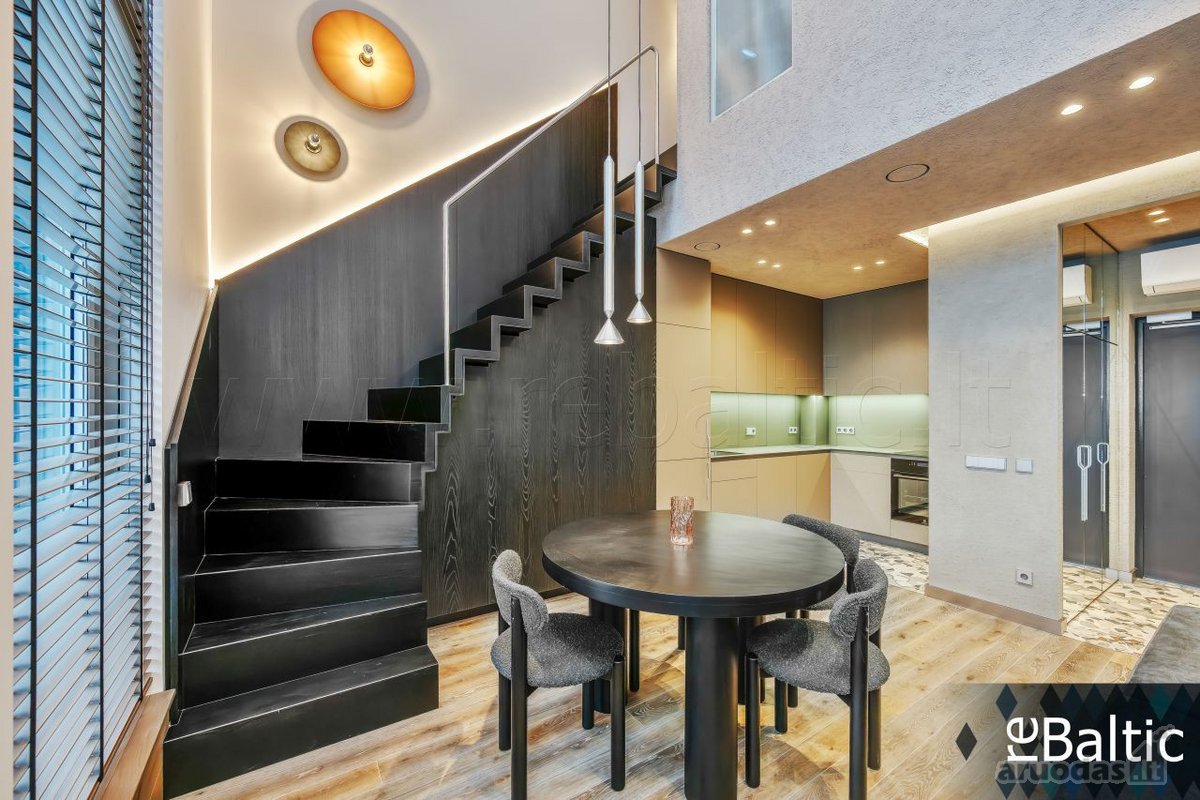 Apartamentai įspūdingo aukščio lubomis ir 15+ - nuotraukos Nr. 14