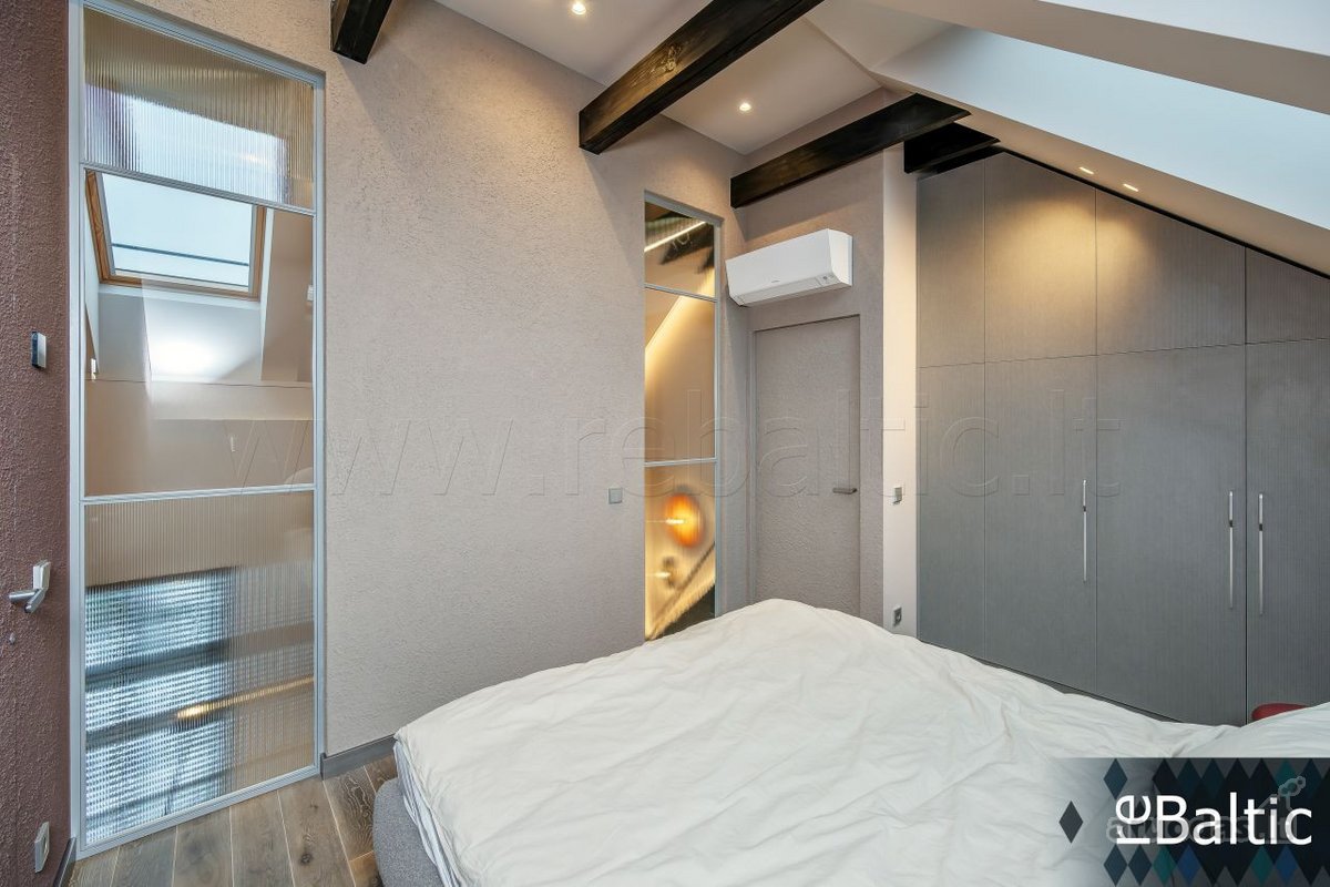 Apartamentai įspūdingo aukščio lubomis ir 15+ - nuotraukos Nr. 26