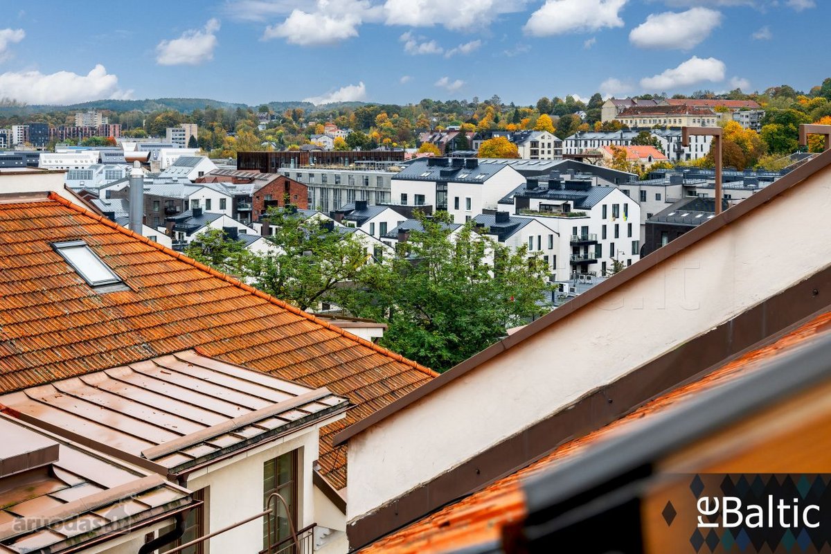 Erdvus keturių kambarių butas su balkonu ir - nuotraukos Nr. 20