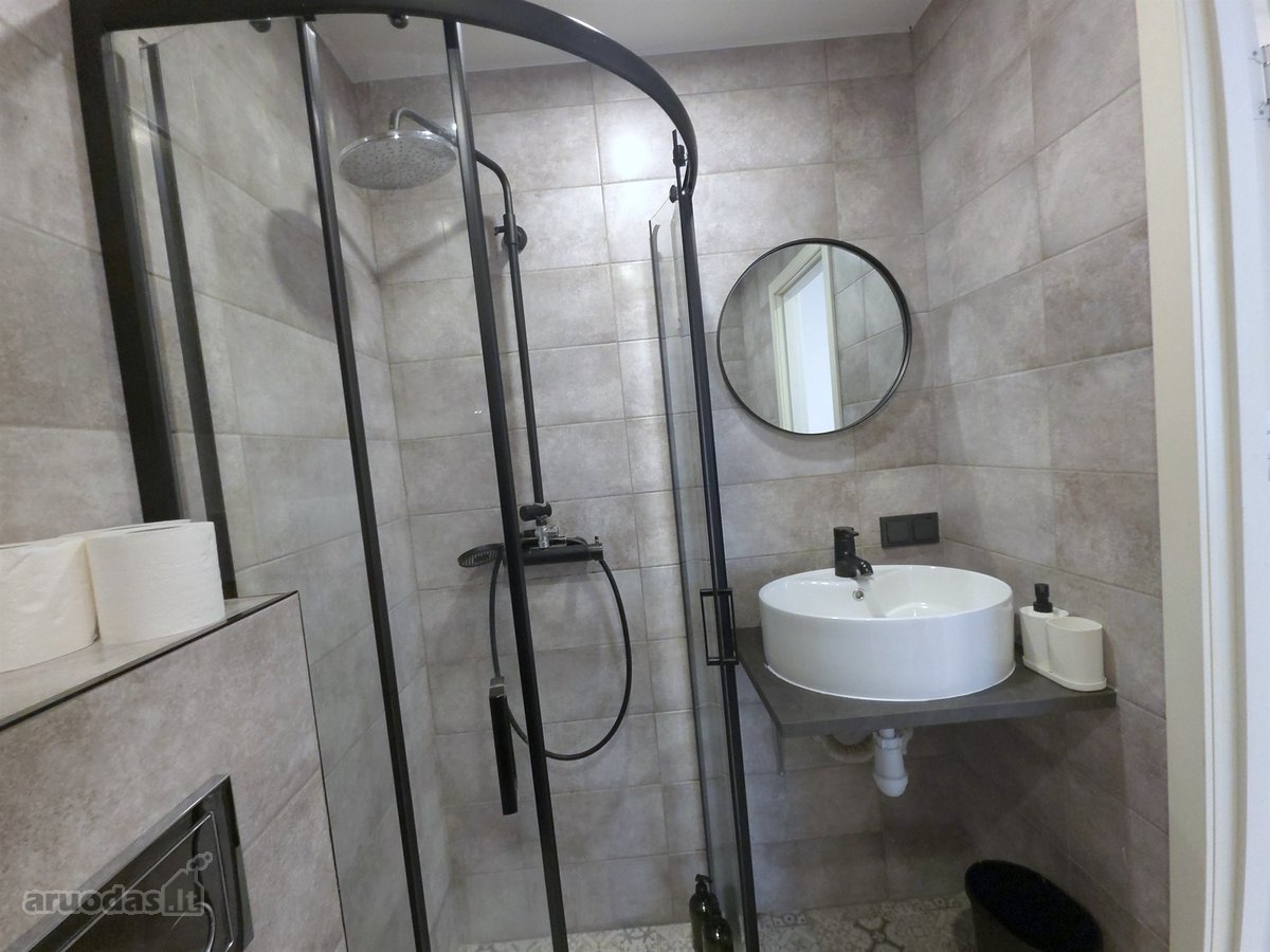 Jauki, pilnai įrengta dviejų kambarių studija - nuotraukos Nr. 12