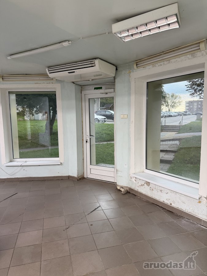 Parduodamos 80 m² komercinės patalpos Kuršėnų - nuotraukos Nr. 5