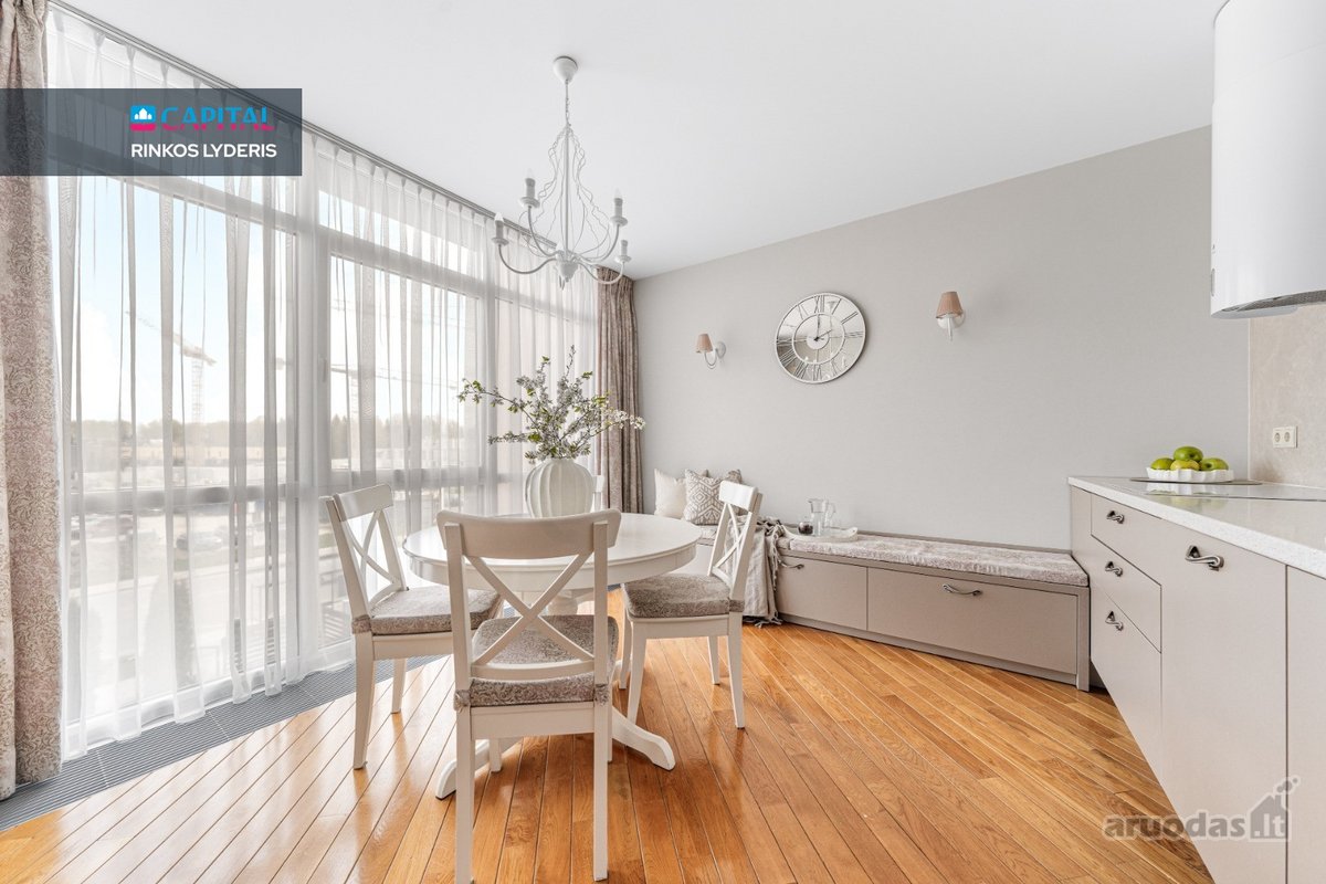 Erdvus 256 m² Kotedžas Prie Visorių Miško Su - nuotraukos Nr. 9