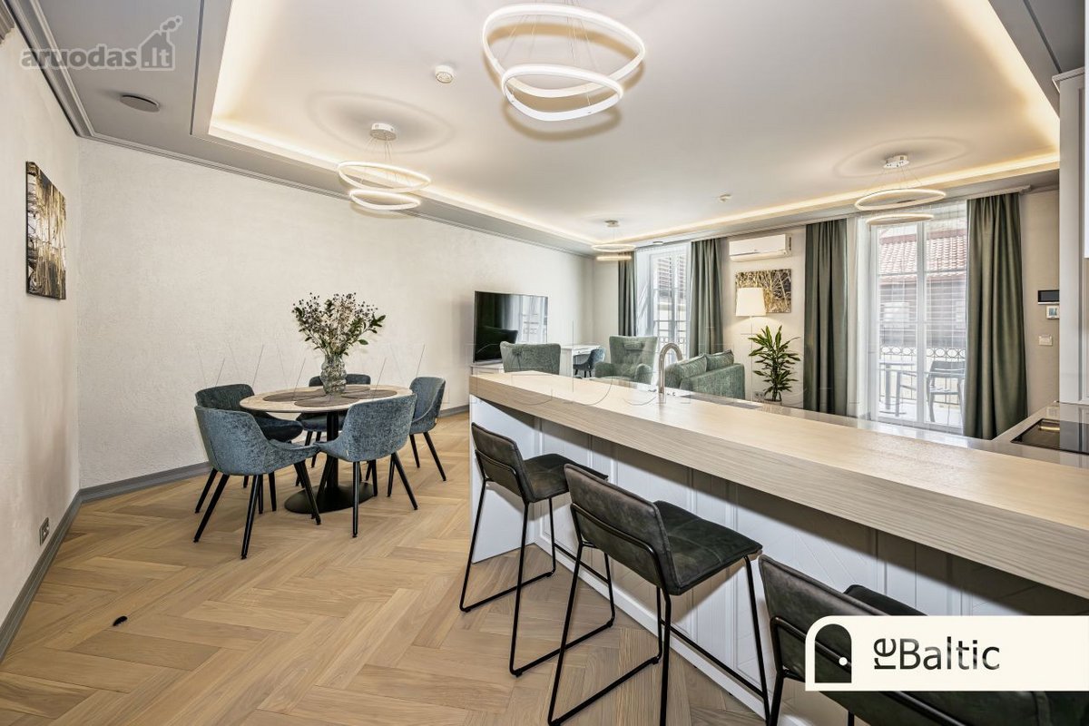 Modernus trijų kambarių butas renovuotame - nuotraukos Nr. 10