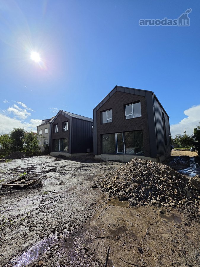 Laisva kairė pusė . 82% baigtumas. Puikus - nuotraukos Nr. 9