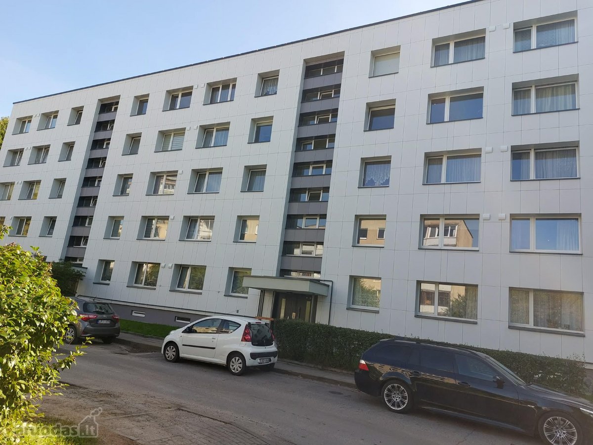 Išnuomojamas šviesus ir tvarkingas 2 kambarių - nuotraukos Nr. 16